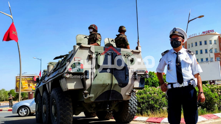 Photo of الجيش يشارك في دوريات ضبط حالة الطوارئ الصحية بمدينة بني ملال