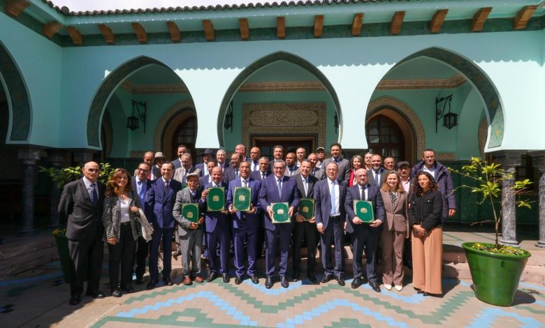 Photo of الحوار الإجتماعي..رئيس الحكومة يشرف على توقيع إتفاق جولة أبريل 2024