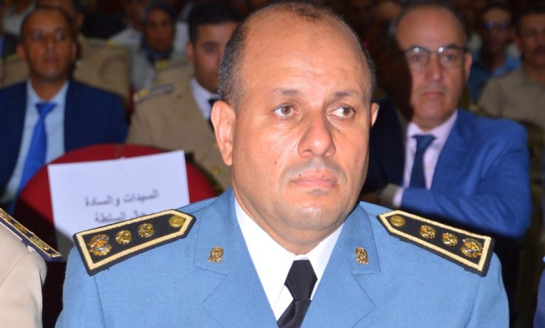 Photo of القائد الجهوي للدرك الملكي ببني ملال رجل الحوار و التواصل بإمتياز و يجسد المفهوم الجديد للسلطة