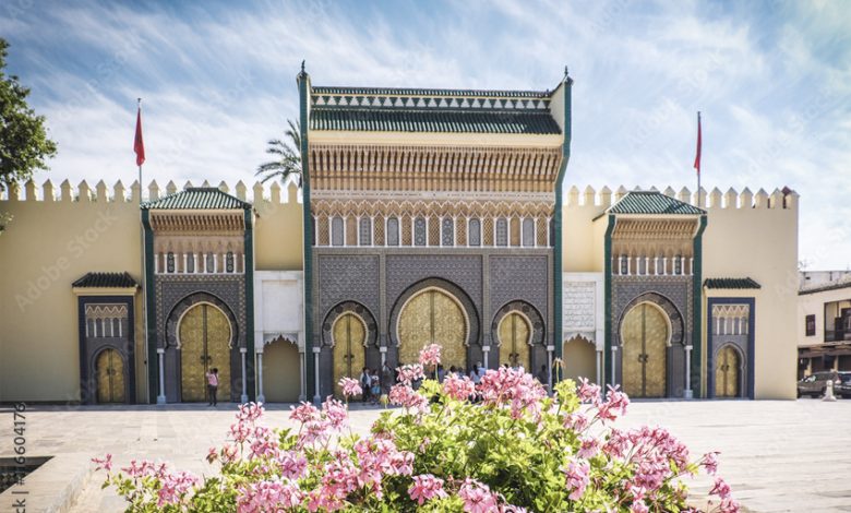 Photo of وزارة القصور و التشريفات : الصور المنسوبة لوالدة الملك “غير حقيقية و كاذبة” (بلاغ)