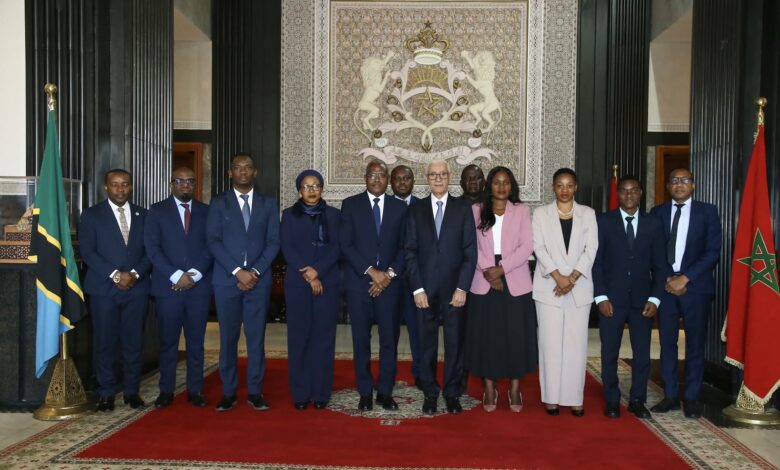 Photo of الطالبي العلمي يستقبل وفداً برلمانياً من تنزانيا لتعزيز التعاون التشريعي بين البلدين