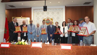 Photo of الطالبي العلمي يترأس حفل تسليم جائزة الصحافة البرلمانية بحضور شخصيات سياسية و إعلامية بارزة