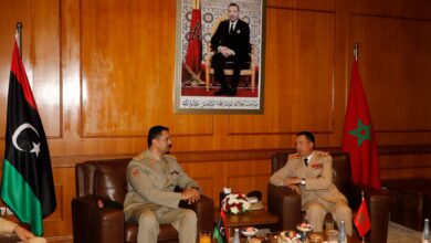 Photo of خالد حفتر يزور المغرب على رأس وفد عسكري هام لتعزيز التعاون الثنائي بين البلدين