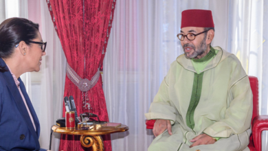 Photo of جلالة الملك محمد السادس يستقبل فاطمة الزهراء المنصوري بالقصر الملكي بالرباط
