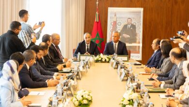 Photo of رياض مزّور يتسلم وزارة الصناعة و التجارة و الاستثمار خلفاً لكريم زيدان